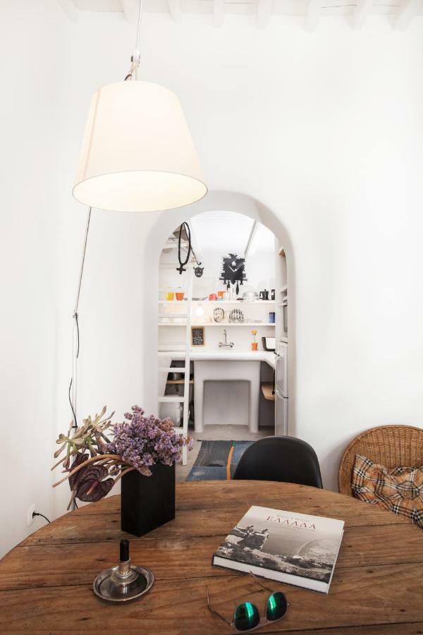Eclectic & Artistic House In Mykonos Town Villa Bagian luar foto